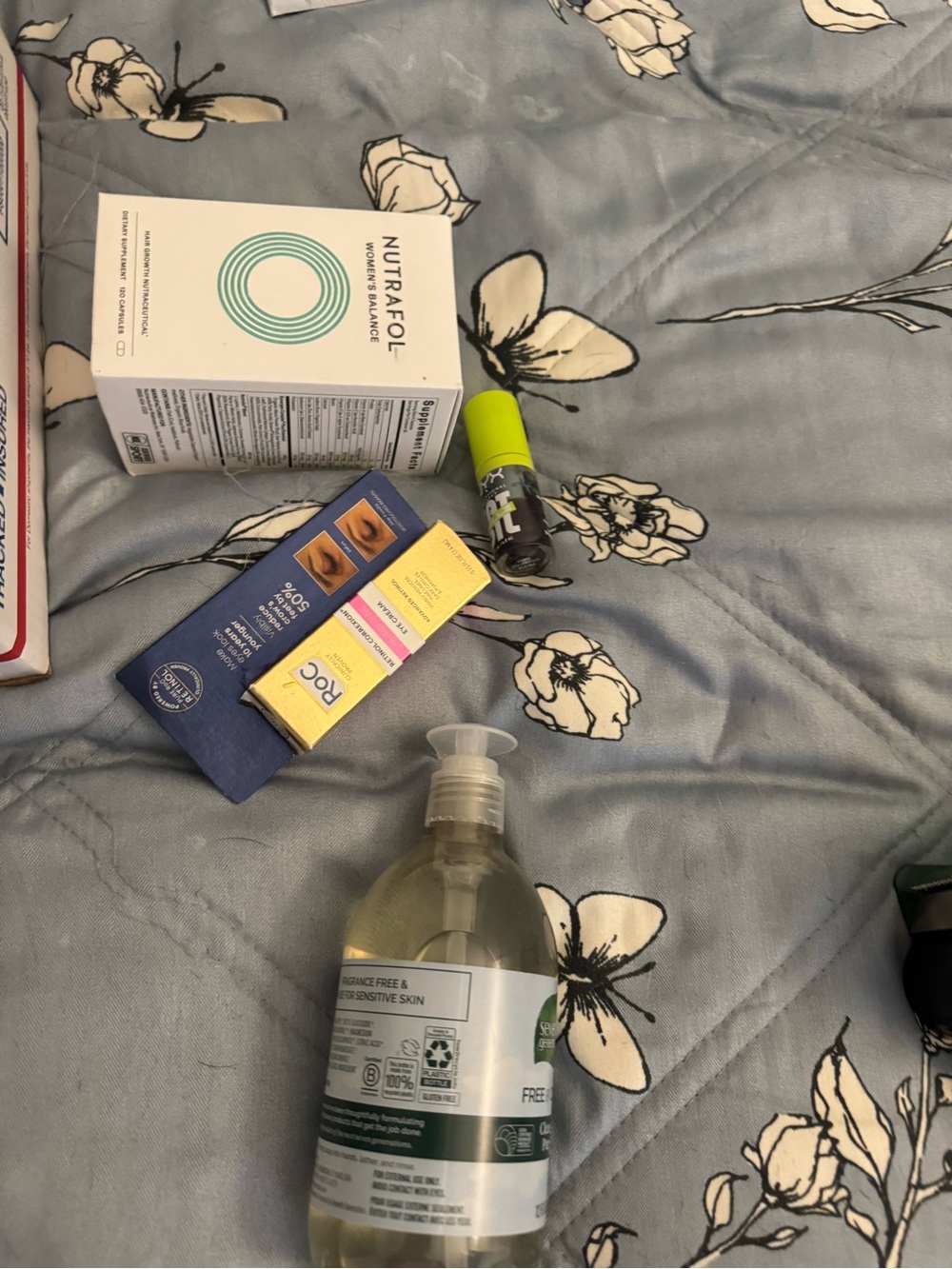 Personal Care Mystery Box!! - Picture 3 of 4
